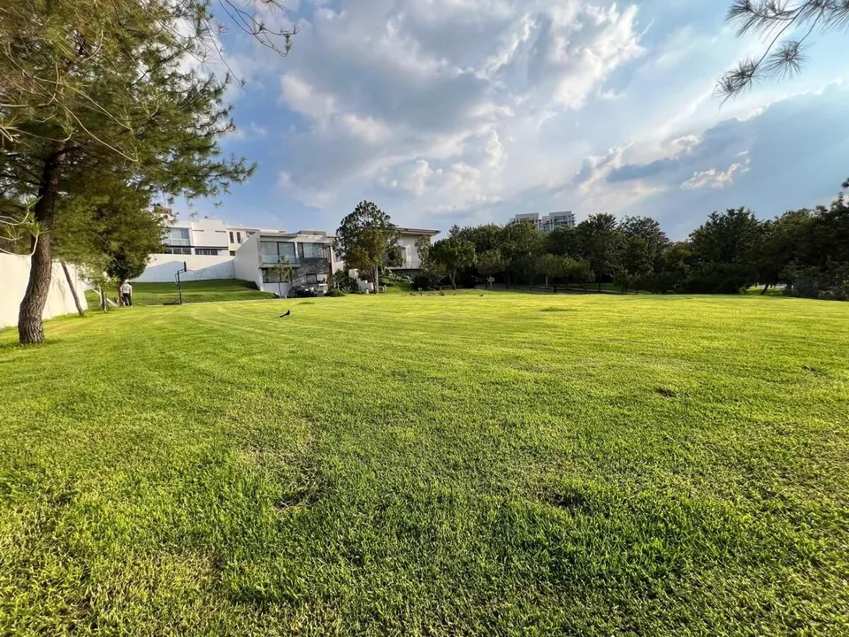 Foto 5 de TERRENO EN VENTA  ALCAZAR PONIENTE ZONA ANDARES