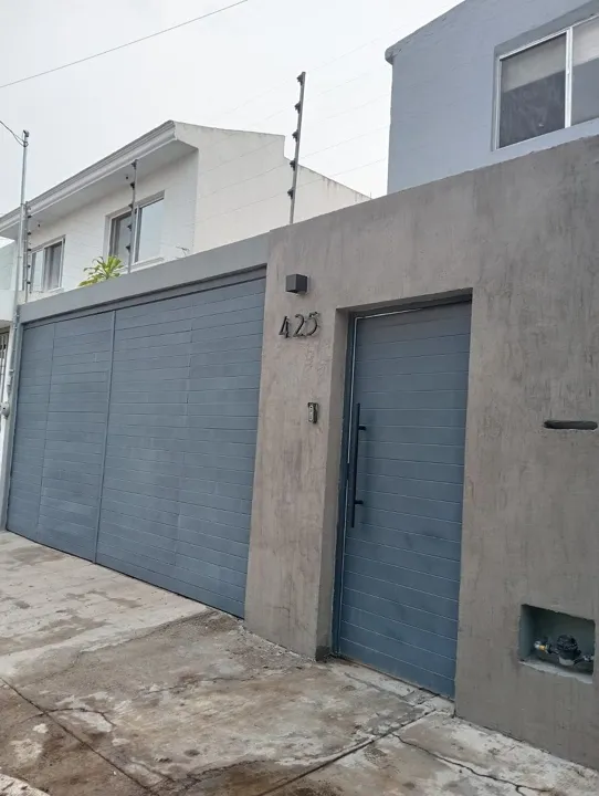 Foto 2 de Casa en Venta en Ladron de Guevara - Pablo Villaseñor 425