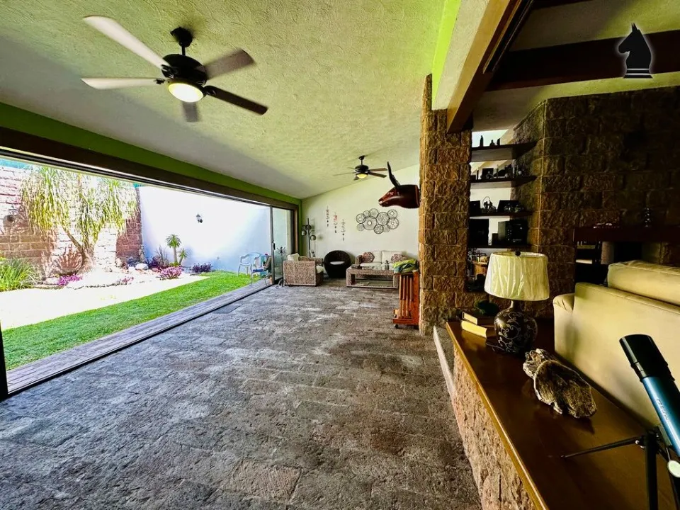 Foto 5 de Casa en venta en Avenida Manuel Ávila Camacho, Country Club, Guadalajara