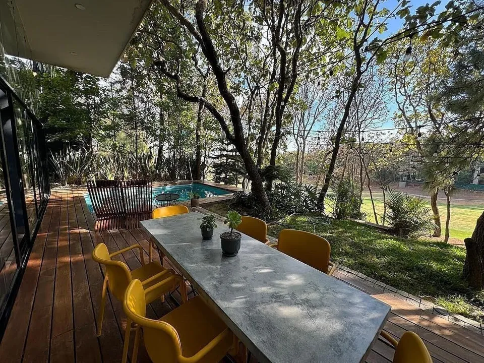 HERMOSA CASA AMUEBLADA EN VENTA Y/O RENTA JUNTO A CAMPO DE GOLF