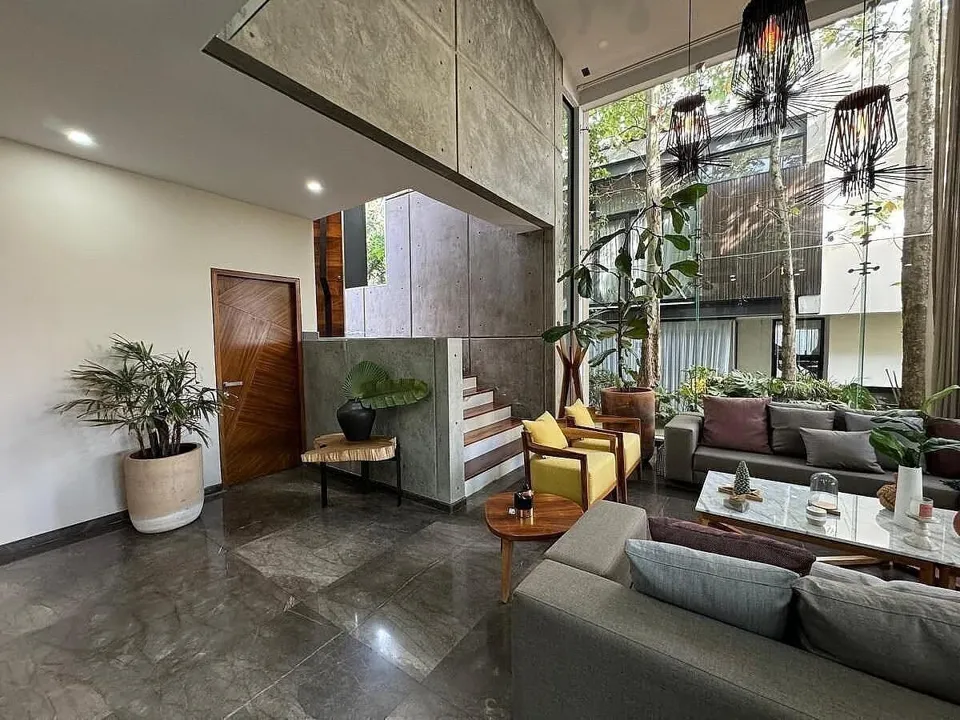 Foto 5 de HERMOSA CASA AMUEBLADA EN VENTA Y/O RENTA JUNTO A CAMPO DE GOLF