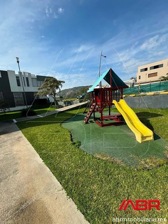 Foto 5 de OPORTUNIDAD TERRENOS EN VENTA FRENTE A PARQUE METROPOLITANO