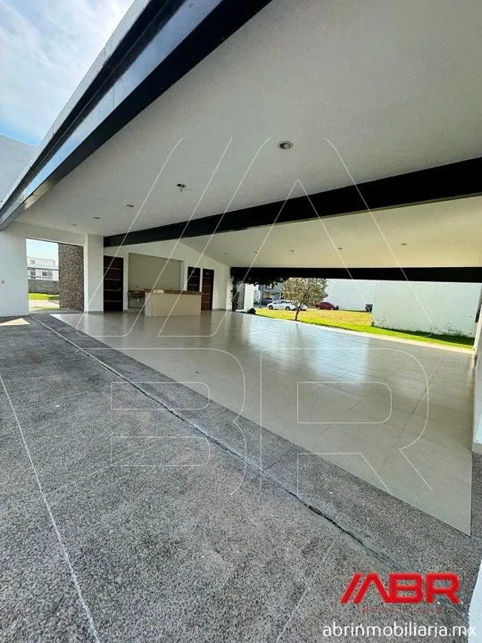 Foto 6 de OPORTUNIDAD TERRENOS EN VENTA FRENTE A PARQUE METROPOLITANO