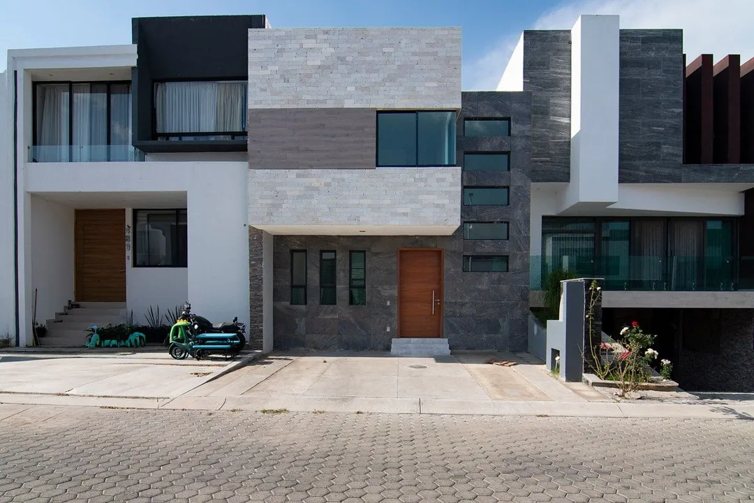 Casa Nueva en Venta dentro de coto Baluarte en Casa Fuerte