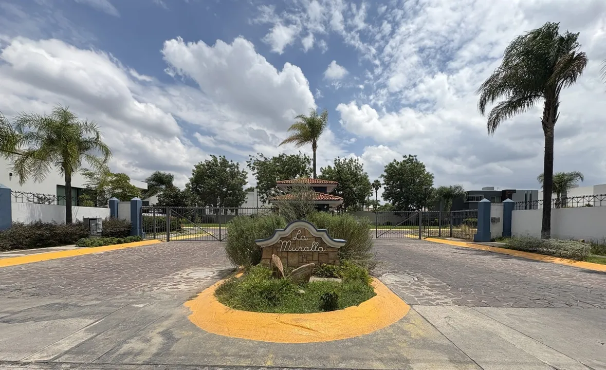 Terreno en Venta Casa Fuerte Coto Muralla