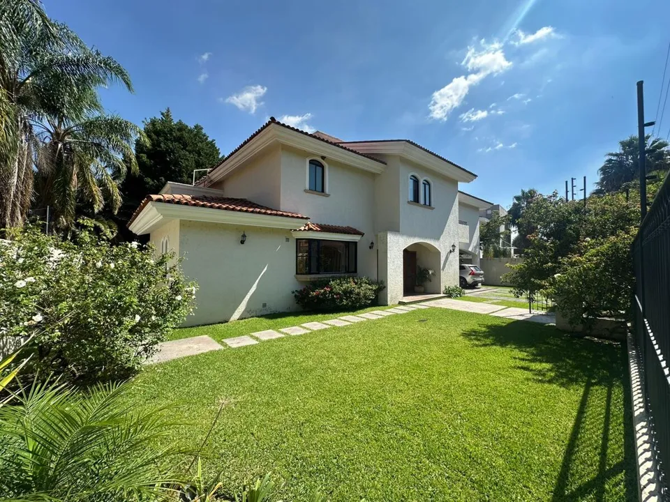 Casa en Venta en el Palomar, Tlajomulco de Zúñiga