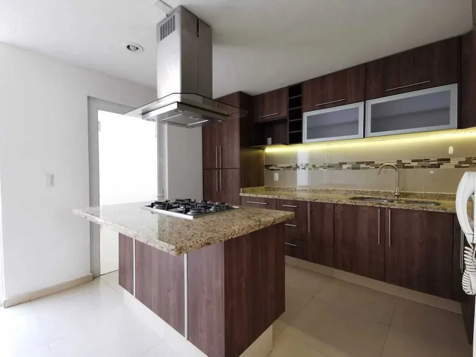 Foto 7 de Casa en Renta Santa Ana Tepetitlán - Coto Abedul