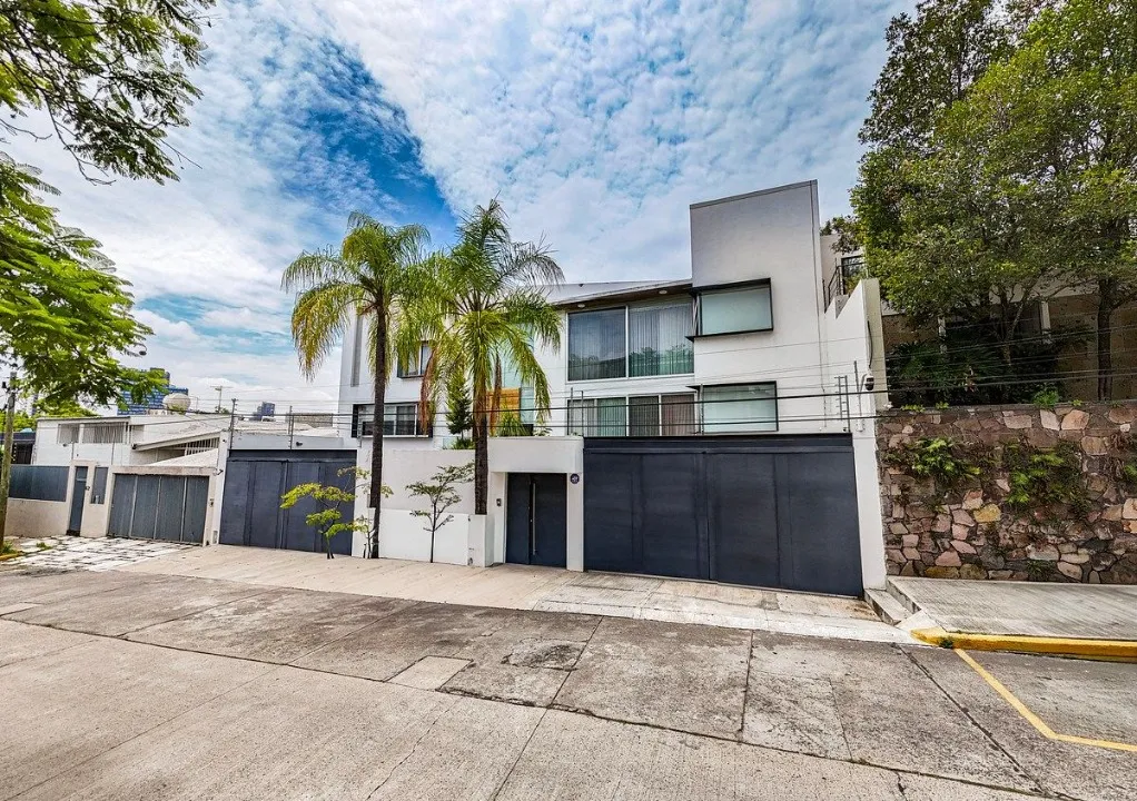 Foto 3 de Casa en venta en Malvas, Jacarandas, Zapopan