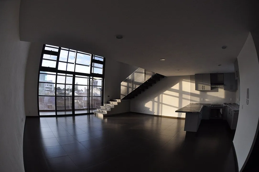 Loft para Oficina en Renta en Lomas del Country – Ubicación Corporativa de Alt