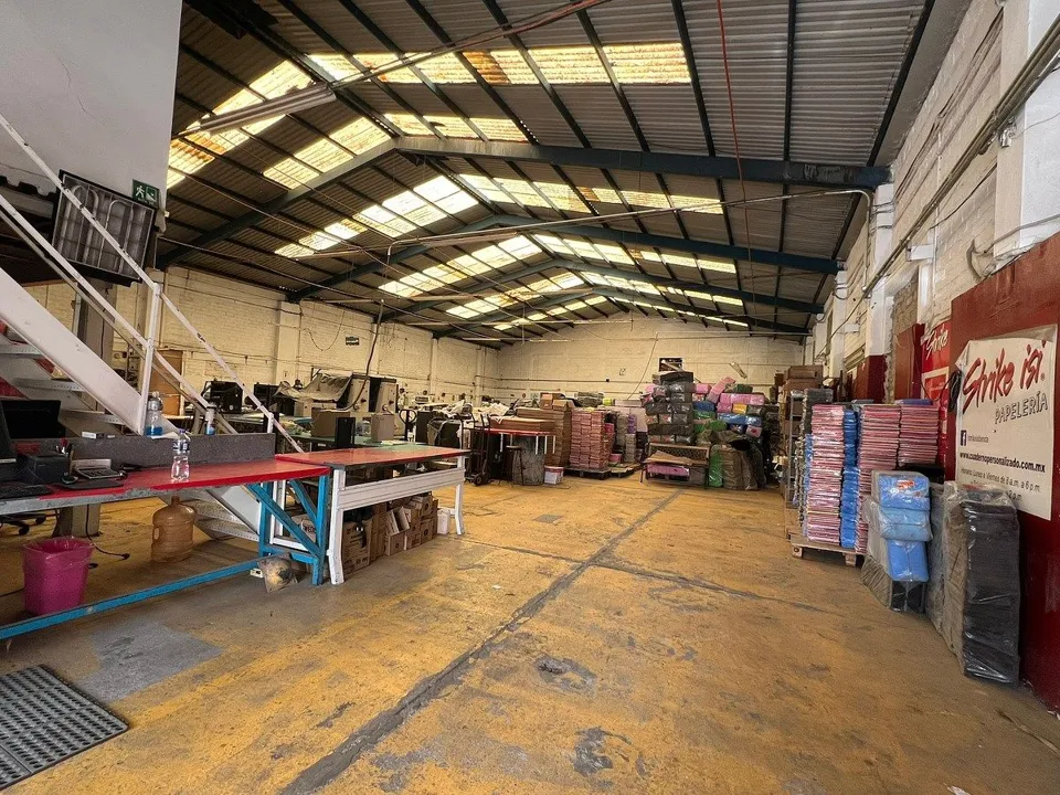 Foto 2 de RENTA: BODEGA INDUSTRIAL Y COMERCIAL