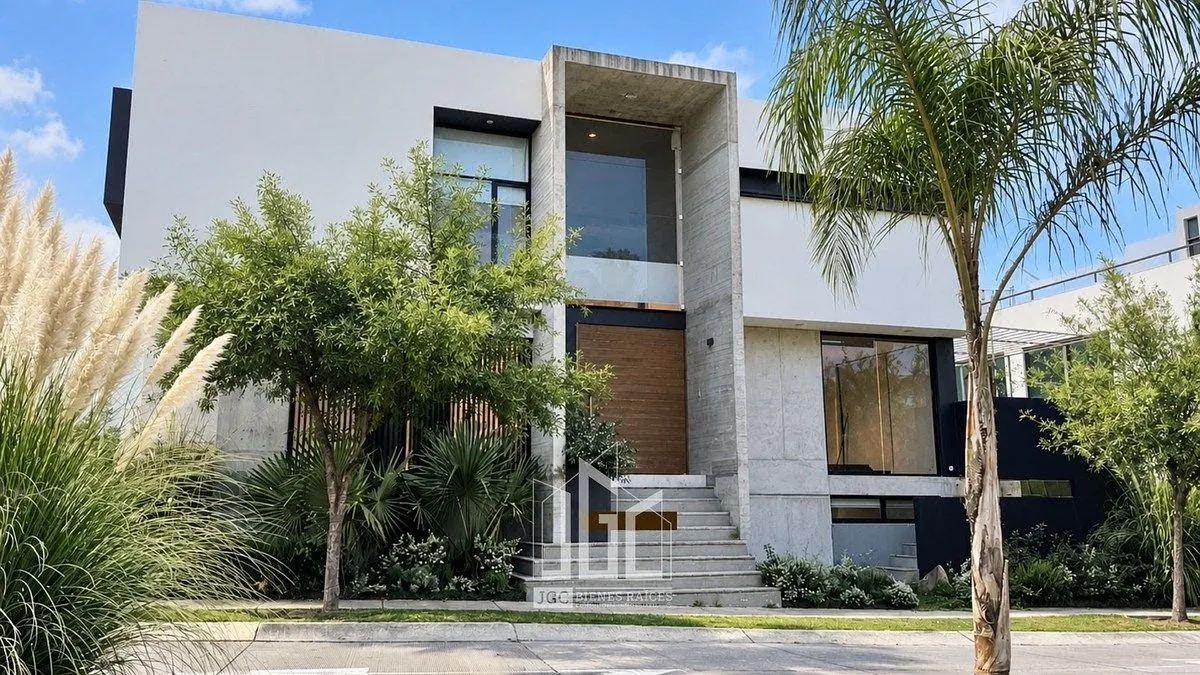 CASA EN VENTA EN PARQUE VIRREYES | ZAPOPAN