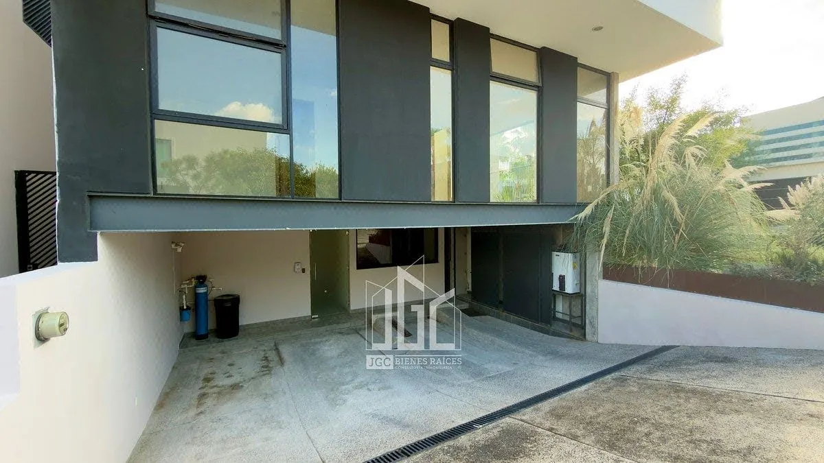 Foto 7 de CASA EN VENTA EN PARQUE VIRREYES | ZAPOPAN