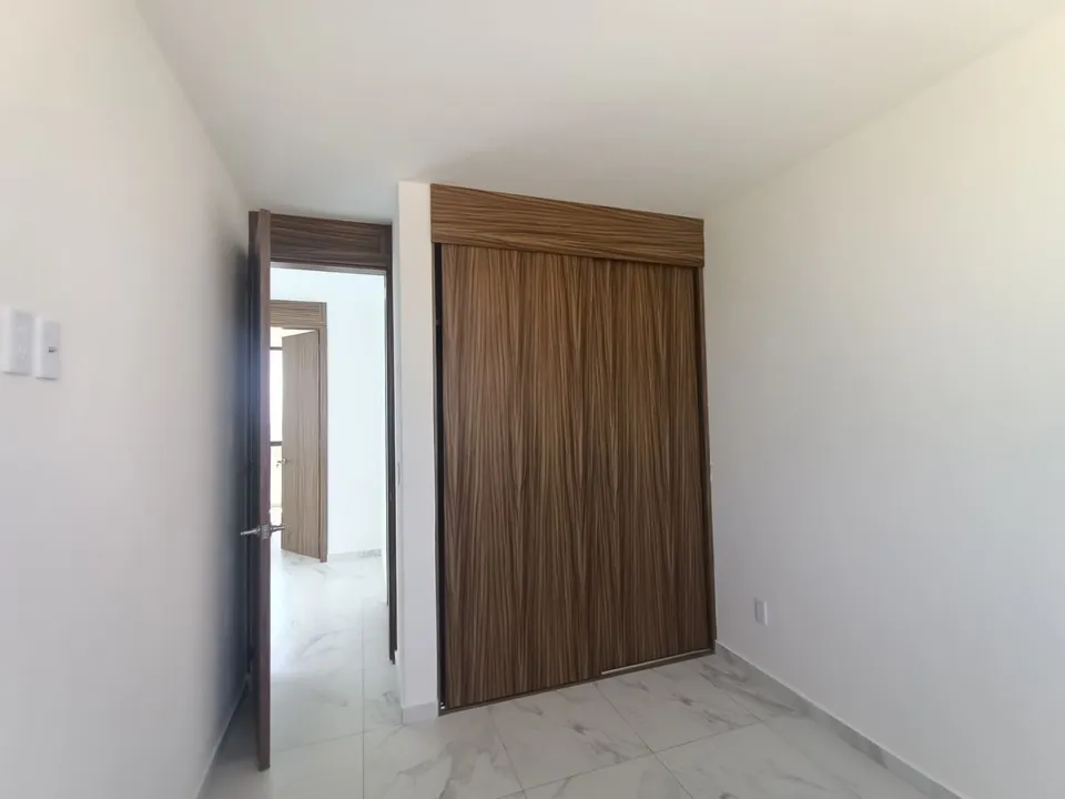 Foto 3 de Casa en Zimalta  Estudio con baño completo en planta baja