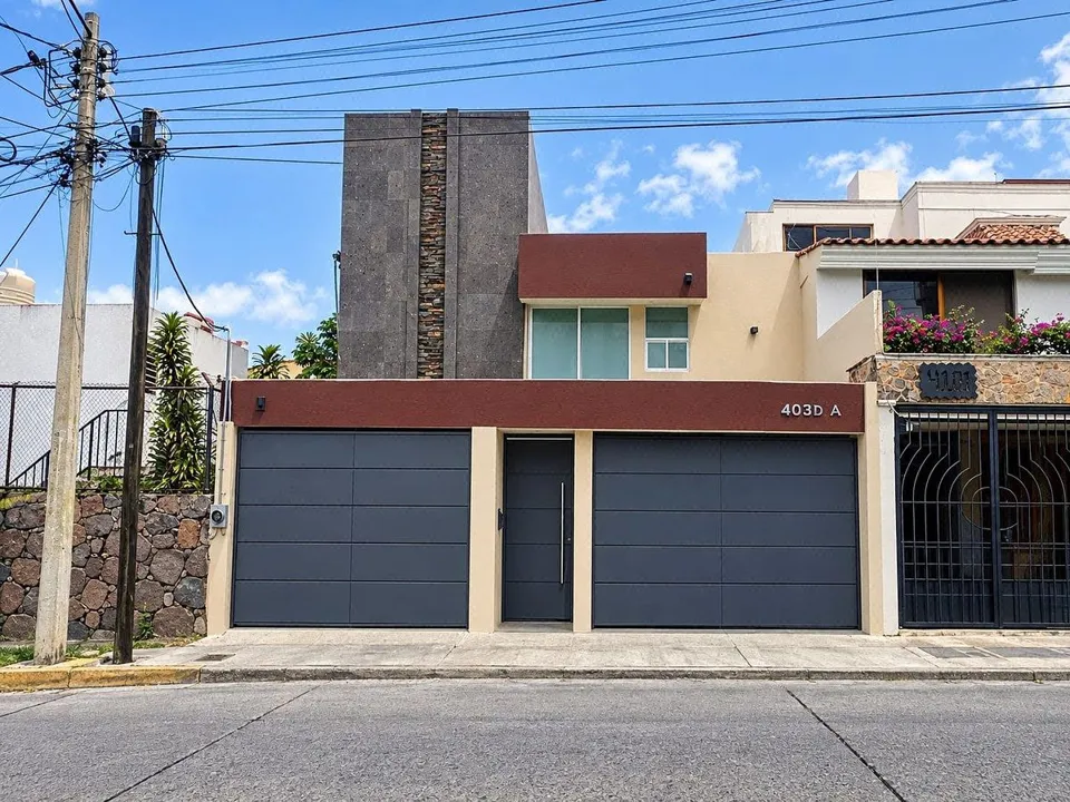 Casa en Renta en Lomas Altas - Cancer 4095
