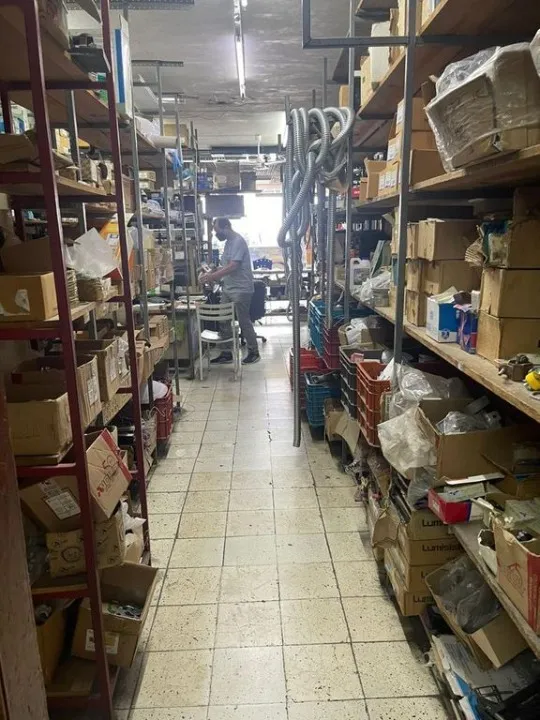 Foto 4 de Bodega Comercial en venta en Calle Andrés Terán, Santa Teresita, Guadalajara