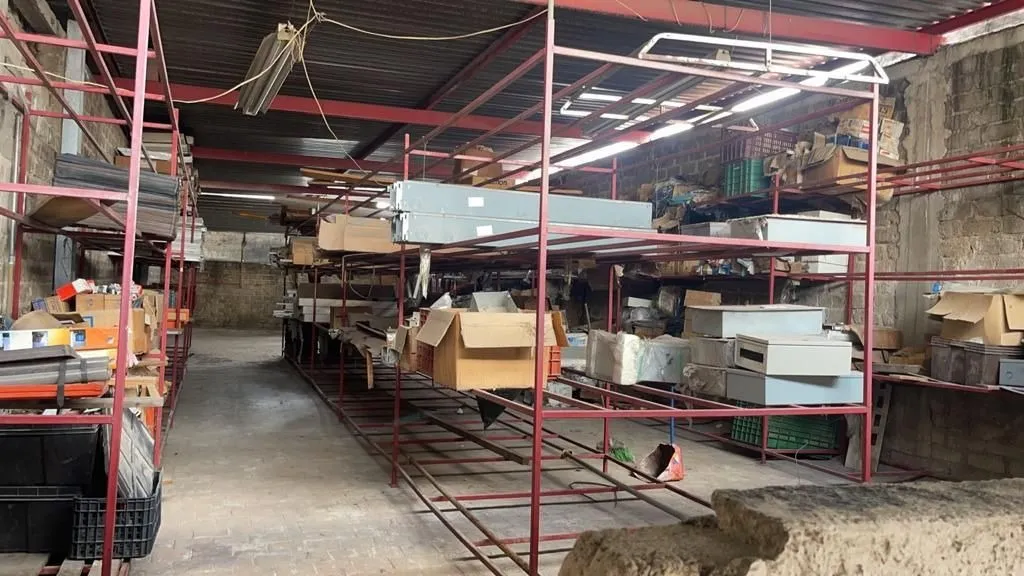 Foto 7 de Bodega Comercial en venta en Calle Andrés Terán, Santa Teresita, Guadalajara