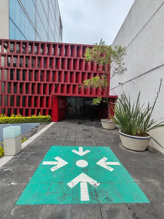 Foto 4 de SE RENTAN OFICINAS PREMIUM FRENTE A LOS COLOMOS