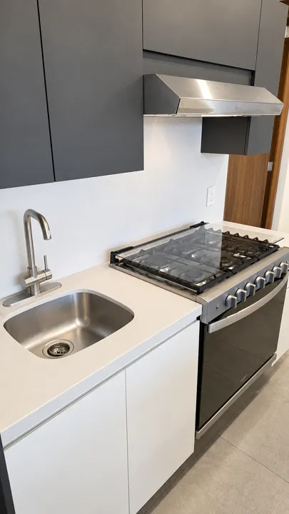 Foto 5 de Departamento en Renta en Ciudad Granja - 135 m2 Living Ouest,
