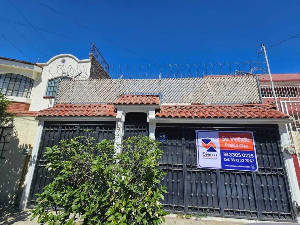 Foto 3 de Casa en Venta en Loma Dorada - Loma Arandas 199