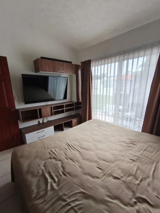 Foto 4 de CASA EN VENTA-LOS MANZANOS