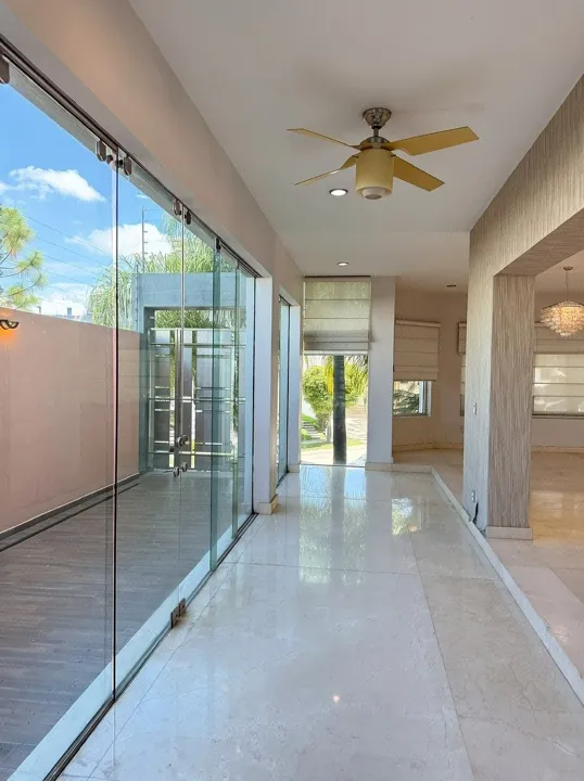 Foto 2 de CASA VENTA CONDOMINIO PUERTA DEL BOSQUE, ZAPOPAN