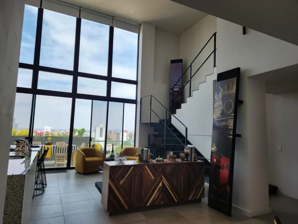 Foto 2 de PENTHOUSE EN VENTA EN ARCOS VALLARTA, GUADALAJARA