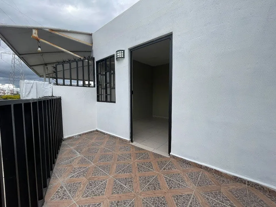 Foto 9 de CASA EN VENTA  DE 4 RECAMARAS EN VILLA FONTANA