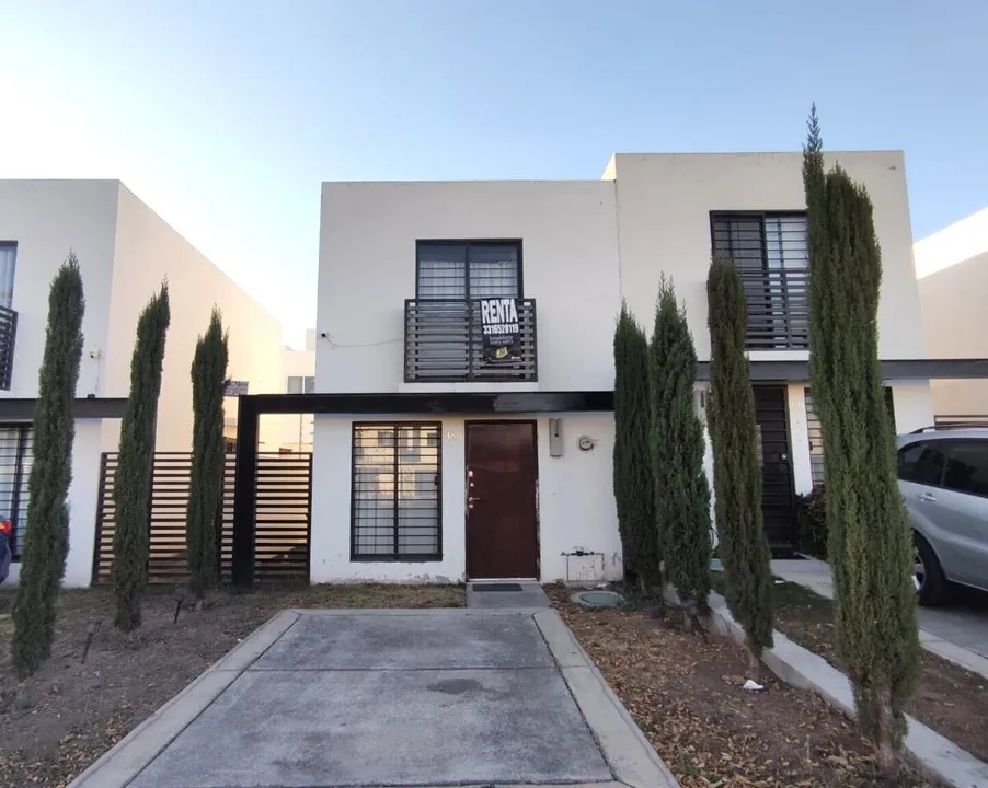 Casa en renta en Adamar