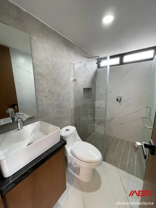 Foto 8 de Casa en venta en Altanza, SOLARES, Zapopan