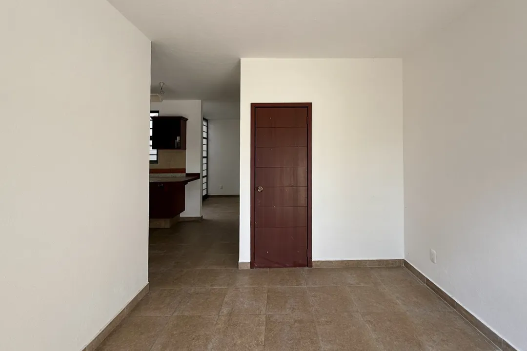 Foto 4 de Cerca Plaza Patria, 3 niveles, 167 M2 construcción, 3 rec., 3.5 baños, 1 auto