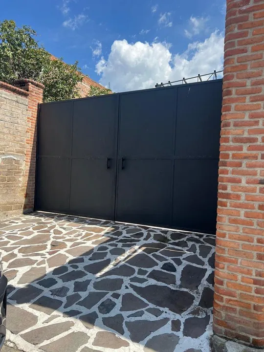 Foto 3 de ¡Excelente oportunidad! Propiedad en venta con uso de suelo mixto