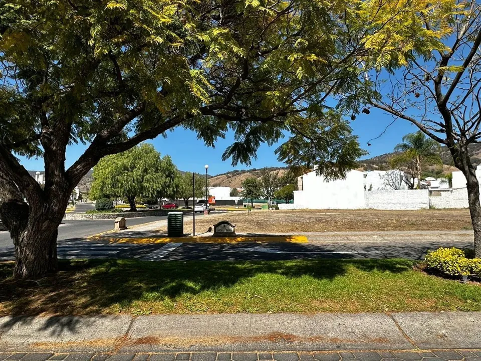Foto 2 de Terreno en Venta Bosques de Santa Anita 365 m2 plano, en esquina!