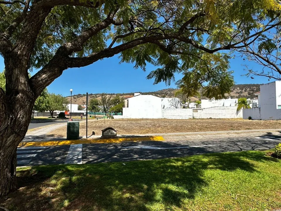 Foto 3 de Terreno en Venta Bosques de Santa Anita 365 m2 plano, en esquina!