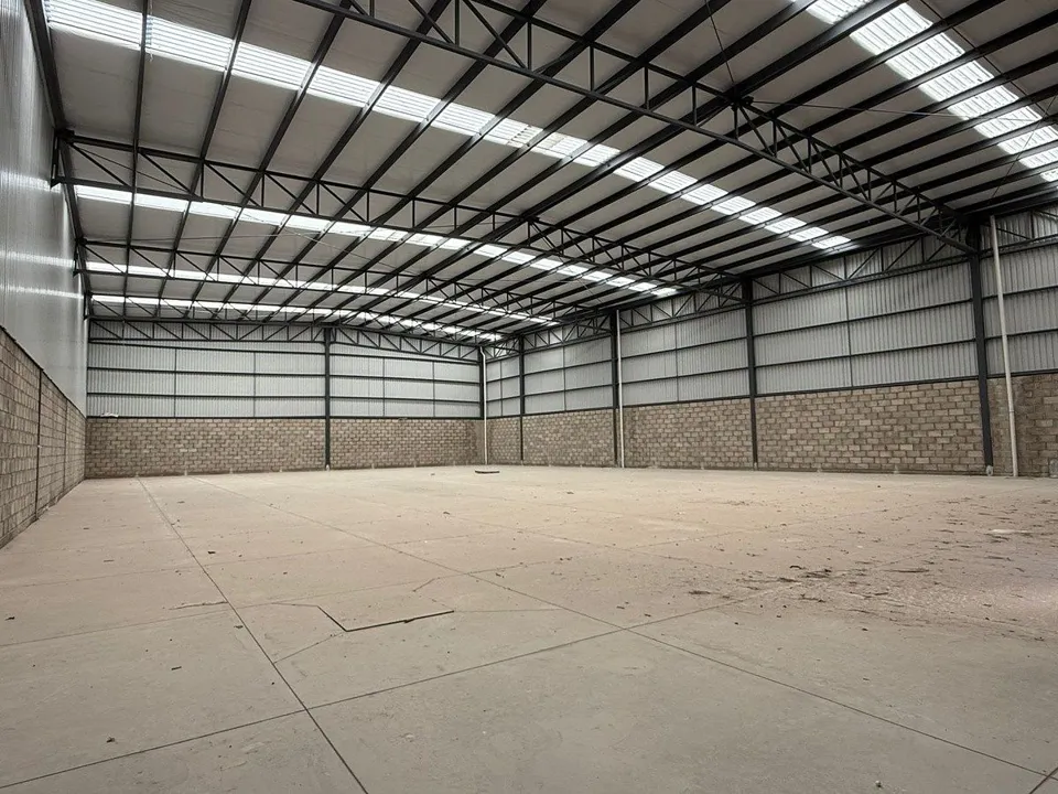 Foto 6 de Bodega nueva en renta junto a Camino Real a Colima, 1,024 m2