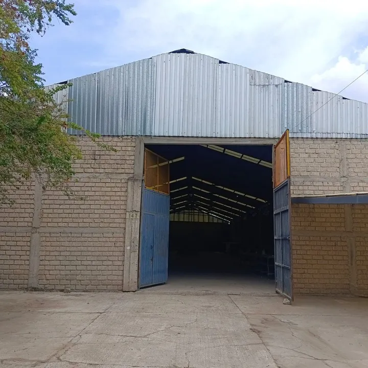 BODEGA EJIDAL EN VENTA Y RENTA CERCA DEL AEROPUERTO DE GUADALAJARA