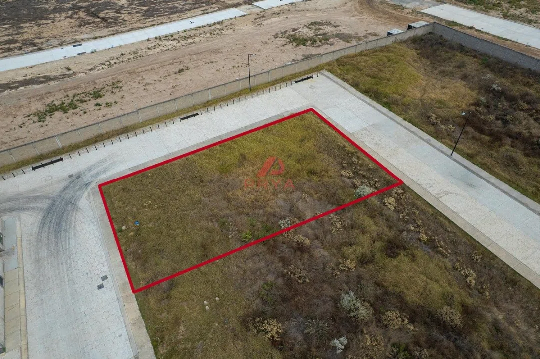 Foto 2 de Terreno en Venta en Zapopan: 507 m² en Huertos Urbanos Habitat