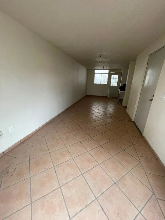 Foto 2 de CASA EN RENTA SENDEROS DEL VALLE, REAL DEL VALLE 4 RECAMARAS