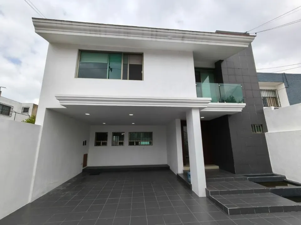 Casa en venta Jardines de Guadalupe Zapopan