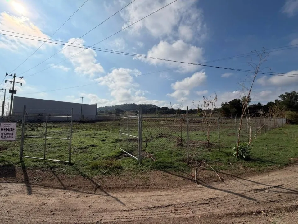 Foto 6 de Terreno en venta en Avenida de los Pinos, La Venta Del Astillero, Zapopan