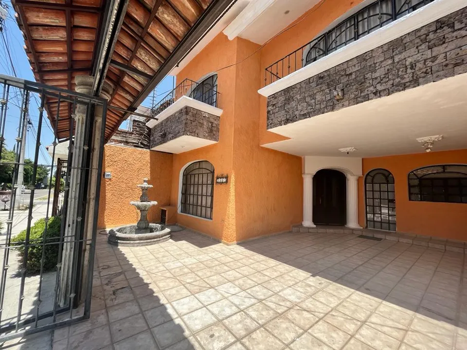 Foto 2 de Casa en Venta en Arcos Guadalupe - Ganaderos 5365