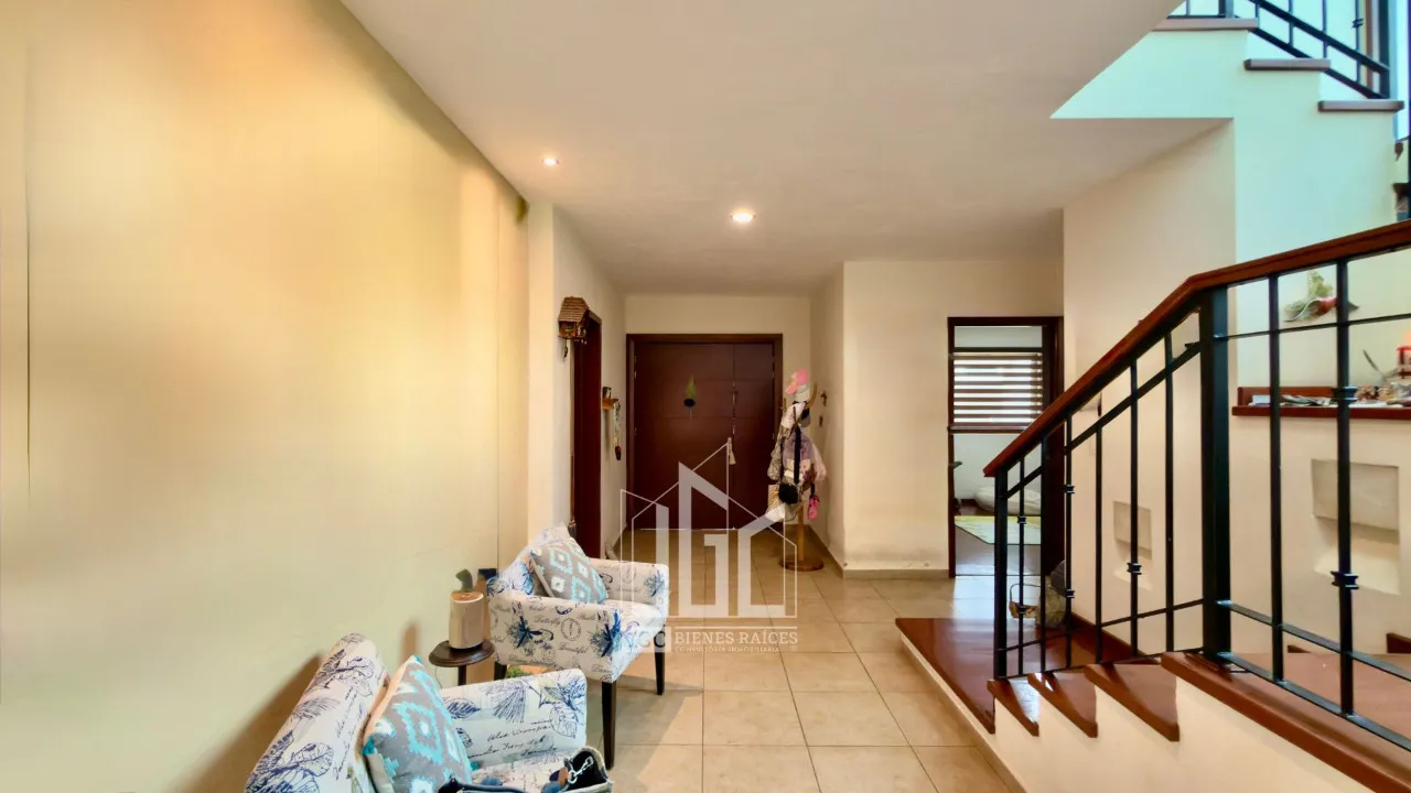 Foto 6 de Casa en venta en Duque, Jardín Real, Zapopan