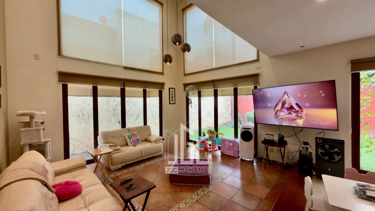 Foto 7 de Casa en venta en Duque, Jardín Real, Zapopan