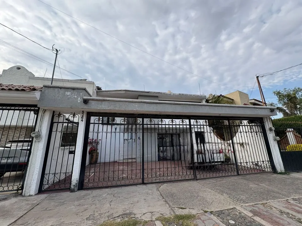 Casa en Venta – Paseos del sol, Zapopan, Jalisco.