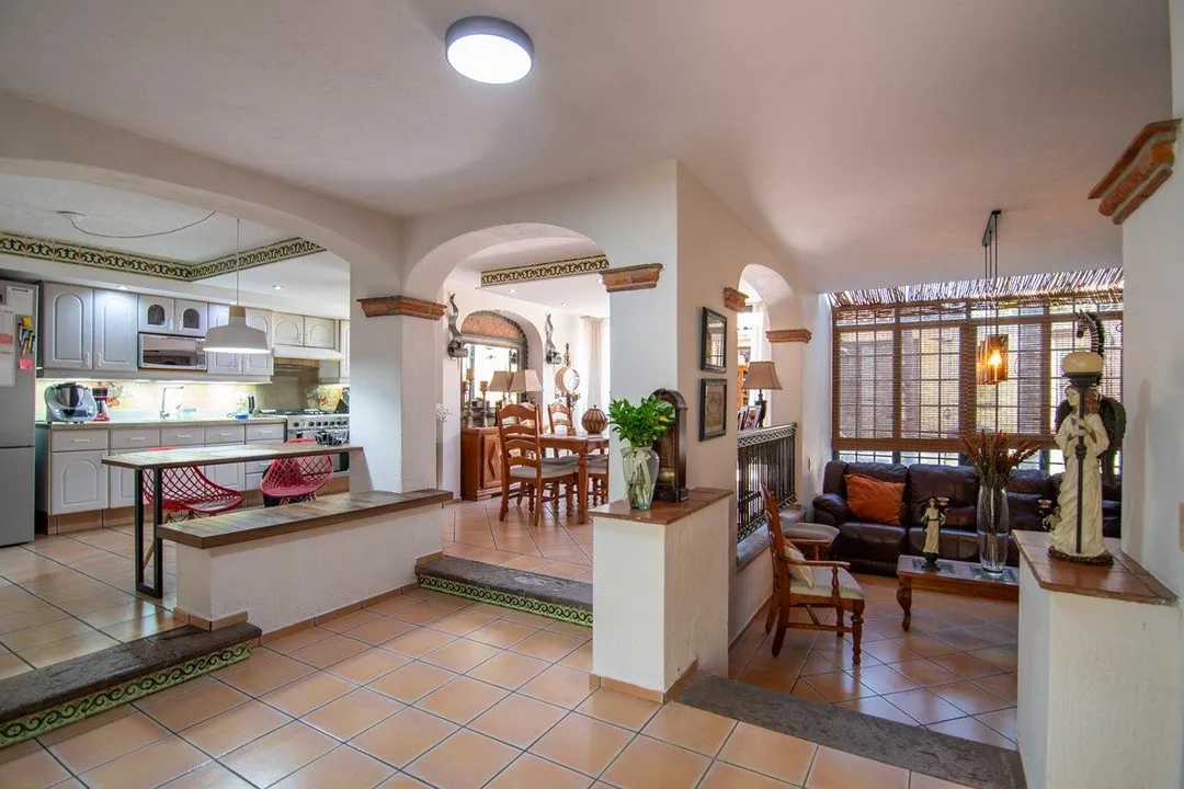 Foto 4 de Casa en Venta en Condominio York, Zapopan
