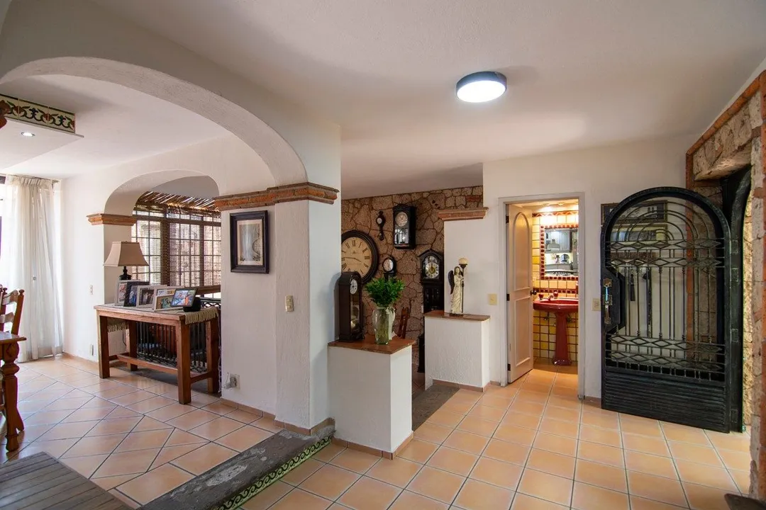Foto 6 de Casa en Venta en Condominio York, Zapopan