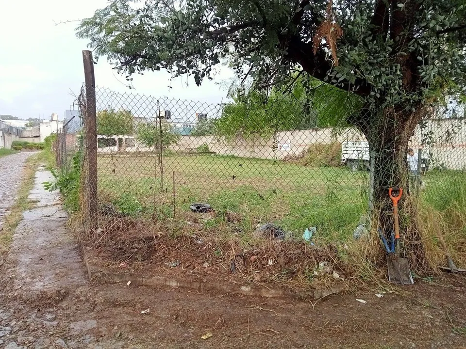 Foto 2 de Venta de Terreno 1,220 m2 para Torre de Departamentos en Venta