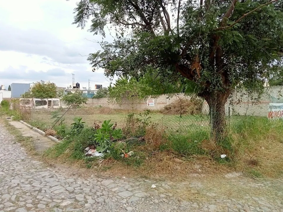 Foto 5 de Venta de Terreno 1,220 m2 para Torre de Departamentos en Venta