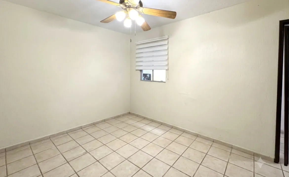 Foto 2 de Venta de casa cerca de Forum Tlaquepaque