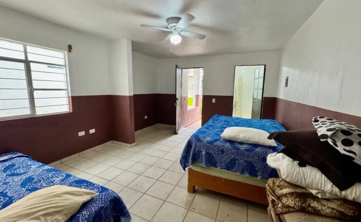 Foto 6 de Venta de casa cerca de Forum Tlaquepaque