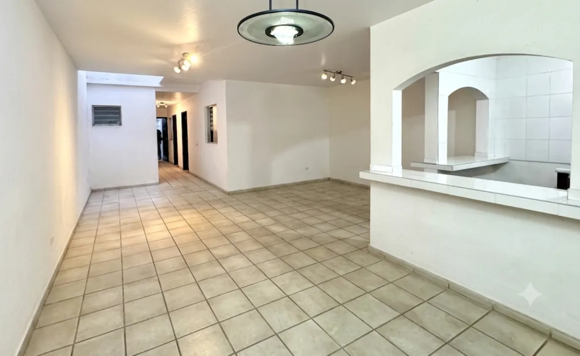 Foto 7 de Venta de casa cerca de Forum Tlaquepaque